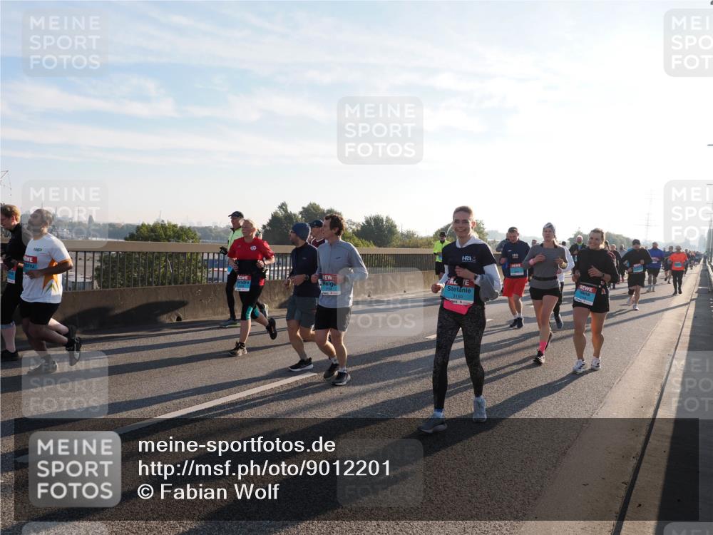 03.10.2025 - Köhlbrandbrückenlauf Fabian Wolf http://msf.ph/oto/9012201 03.10.2025 09:22:58 Position 3 3150 meine-sportfotos.de