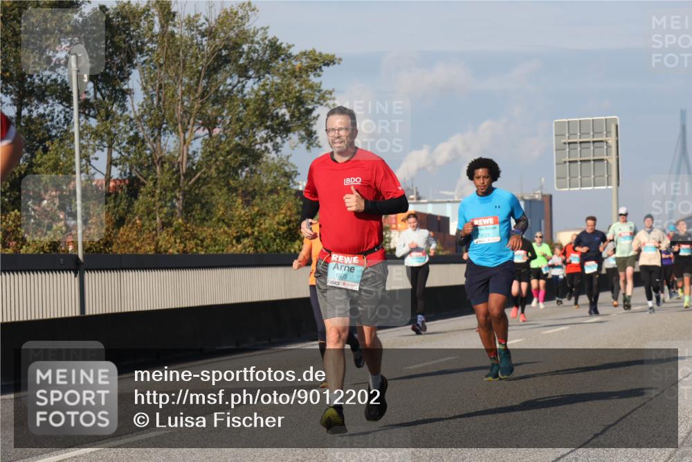 03.10.2025 - Köhlbrandbrückenlauf Luisa Fischer http://msf.ph/oto/9012202 03.10.2025 10:55:05 Position 3 1375, 3123 meine-sportfotos.de