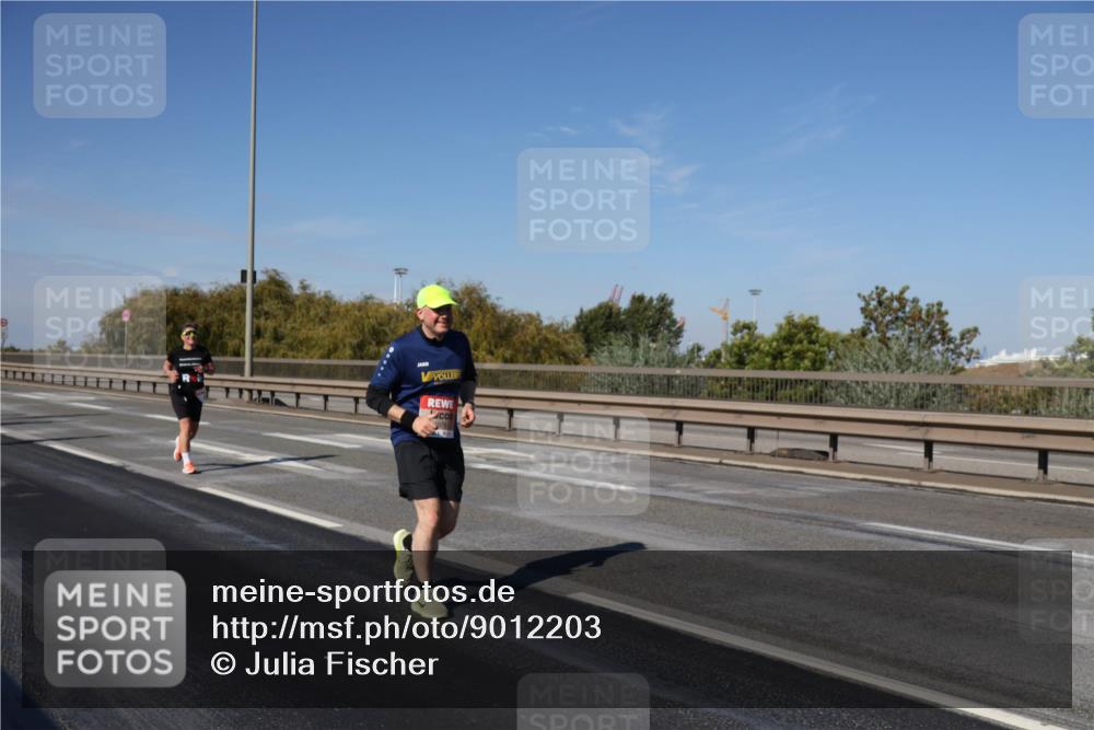 03.10.2025 - Köhlbrandbrückenlauf Julia Fischer http://msf.ph/oto/9012203 03.10.2025 13:02:10 Position 3  meine-sportfotos.de
