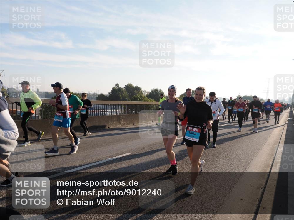 03.10.2025 - Köhlbrandbrückenlauf Fabian Wolf http://msf.ph/oto/9012240 03.10.2025 09:22:59 Position 3 2349 meine-sportfotos.de
