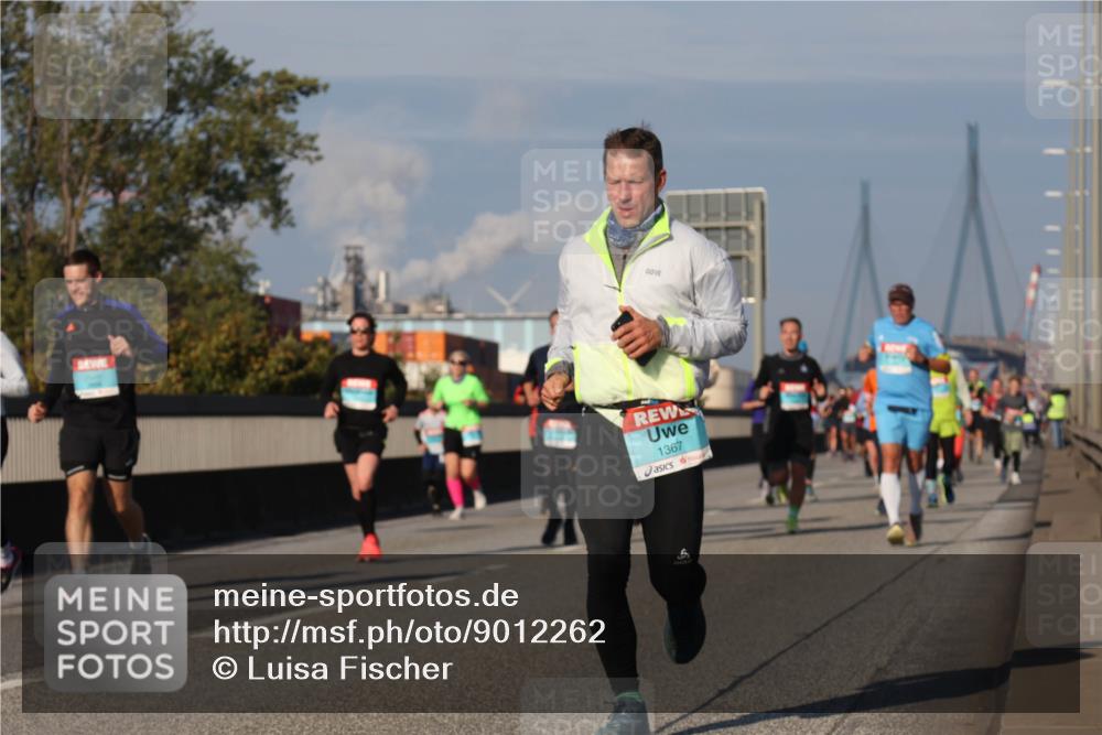 03.10.2025 - Köhlbrandbrückenlauf Luisa Fischer http://msf.ph/oto/9012262 03.10.2025 10:55:10 Position 3 1367 meine-sportfotos.de