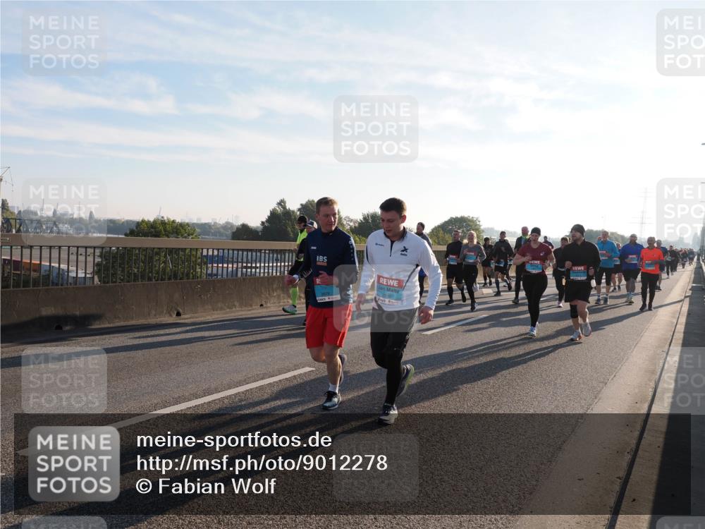 03.10.2025 - Köhlbrandbrückenlauf Fabian Wolf http://msf.ph/oto/9012278 03.10.2025 09:23:01 Position 3 2930 meine-sportfotos.de