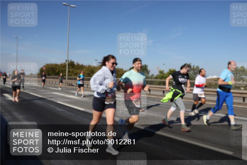 03.10.2025 - Köhlbrandbrückenlauf Julia Fischer http://msf.ph/oto/9012281 03.10.2025 13:02:24 Position 3  meine-sportfotos.de