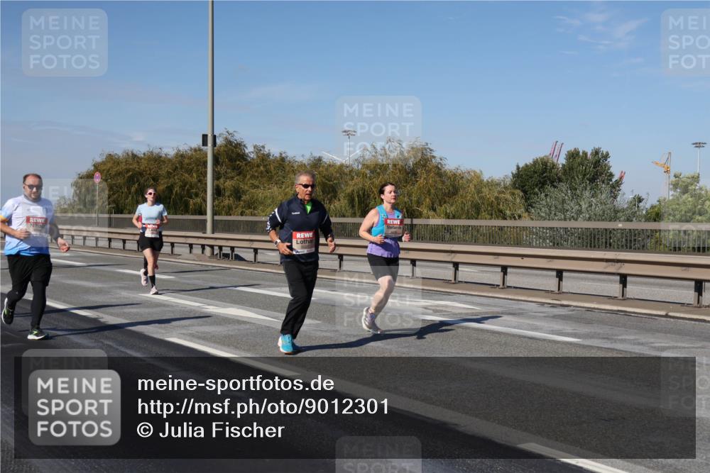 03.10.2025 - Köhlbrandbrückenlauf Julia Fischer http://msf.ph/oto/9012301 03.10.2025 13:02:32 Position 3  meine-sportfotos.de