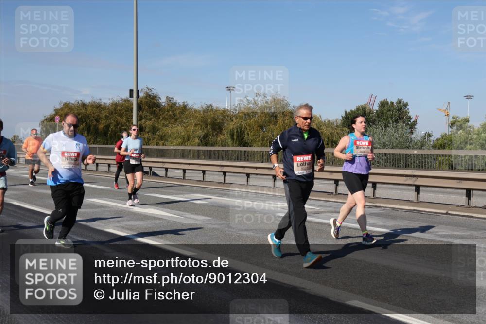 03.10.2025 - Köhlbrandbrückenlauf Julia Fischer http://msf.ph/oto/9012304 03.10.2025 13:02:33 Position 3 6084, 5027 meine-sportfotos.de
