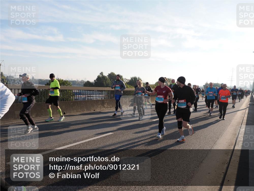 03.10.2025 - Köhlbrandbrückenlauf Fabian Wolf http://msf.ph/oto/9012321 03.10.2025 09:23:02 Position 3  meine-sportfotos.de