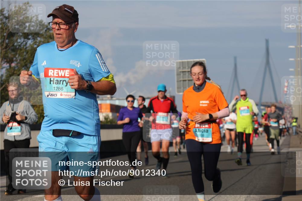 03.10.2025 - Köhlbrandbrückenlauf Luisa Fischer http://msf.ph/oto/9012340 03.10.2025 10:55:18 Position 3 1286, 2025, 858 meine-sportfotos.de