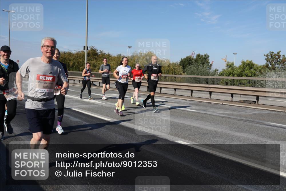03.10.2025 - Köhlbrandbrückenlauf Julia Fischer http://msf.ph/oto/9012353 03.10.2025 13:02:46 Position 3 6600, 4280 meine-sportfotos.de