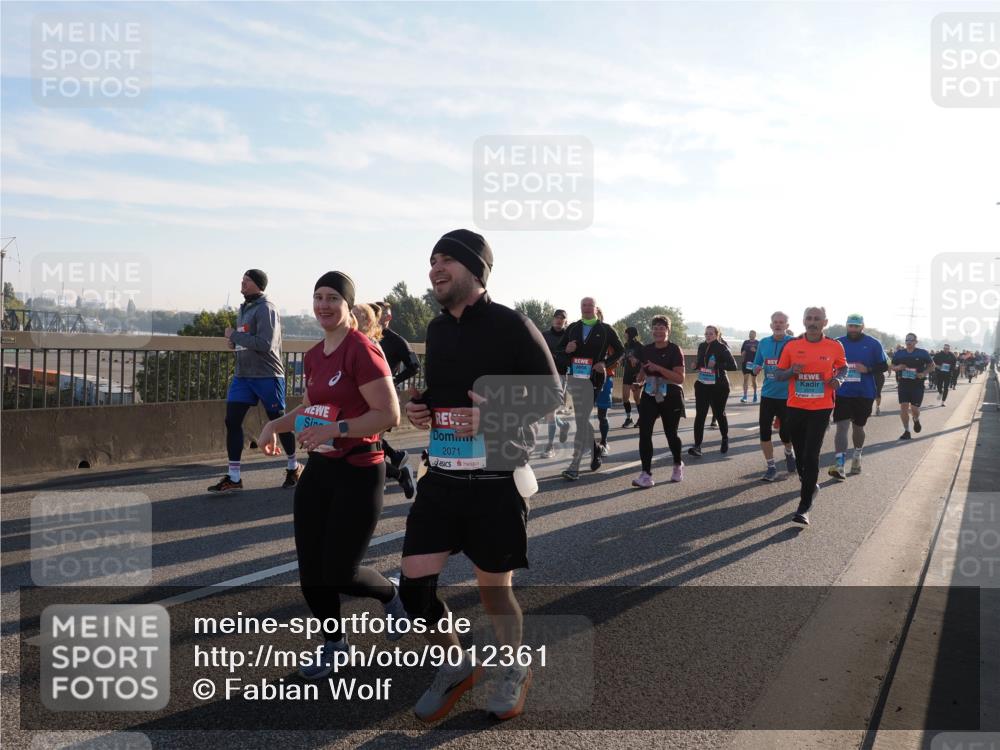 03.10.2025 - Köhlbrandbrückenlauf Fabian Wolf http://msf.ph/oto/9012361 03.10.2025 09:23:03 Position 3 2071 meine-sportfotos.de
