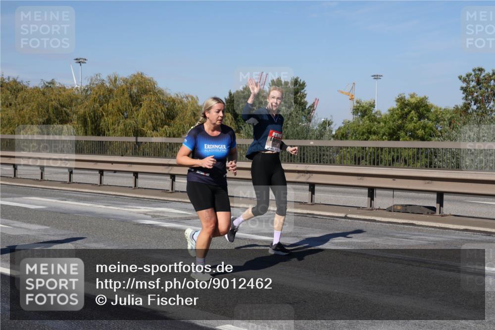03.10.2025 - Köhlbrandbrückenlauf Julia Fischer http://msf.ph/oto/9012462 03.10.2025 13:03:11 Position 3  meine-sportfotos.de