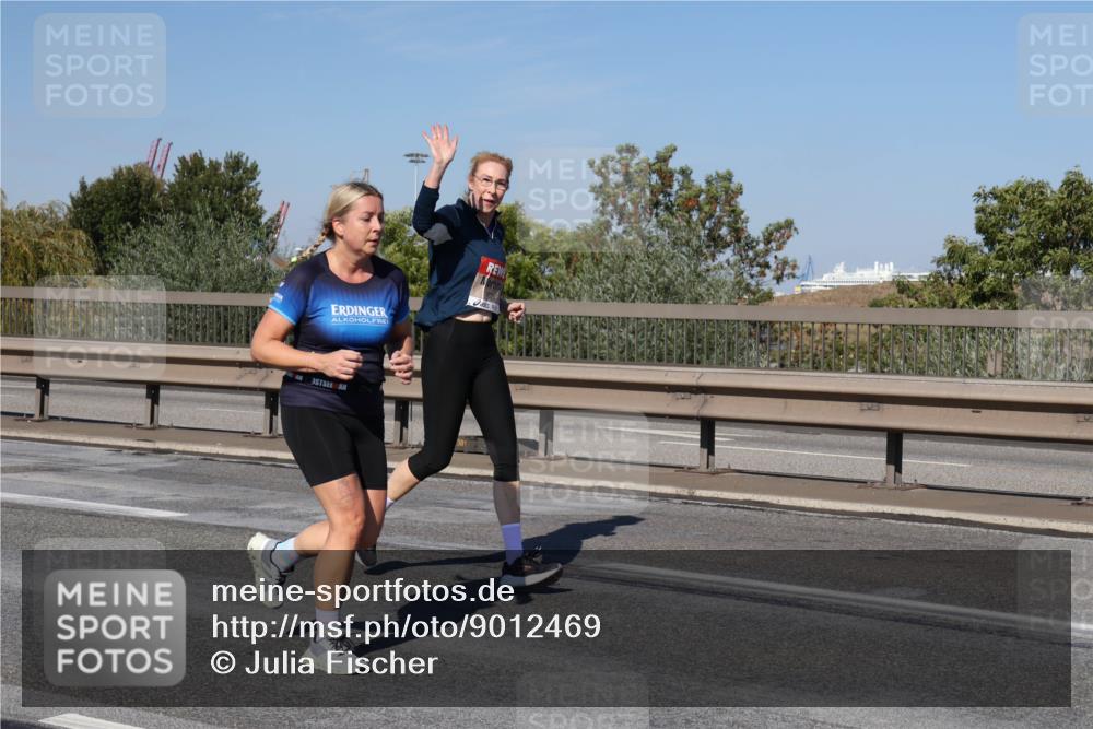 03.10.2025 - Köhlbrandbrückenlauf Julia Fischer http://msf.ph/oto/9012469 03.10.2025 13:03:12 Position 3  meine-sportfotos.de