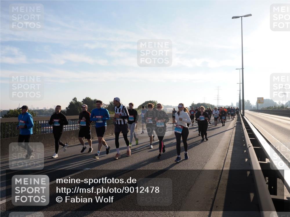 03.10.2025 - Köhlbrandbrückenlauf Fabian Wolf http://msf.ph/oto/9012478 03.10.2025 09:23:14 Position 3  meine-sportfotos.de