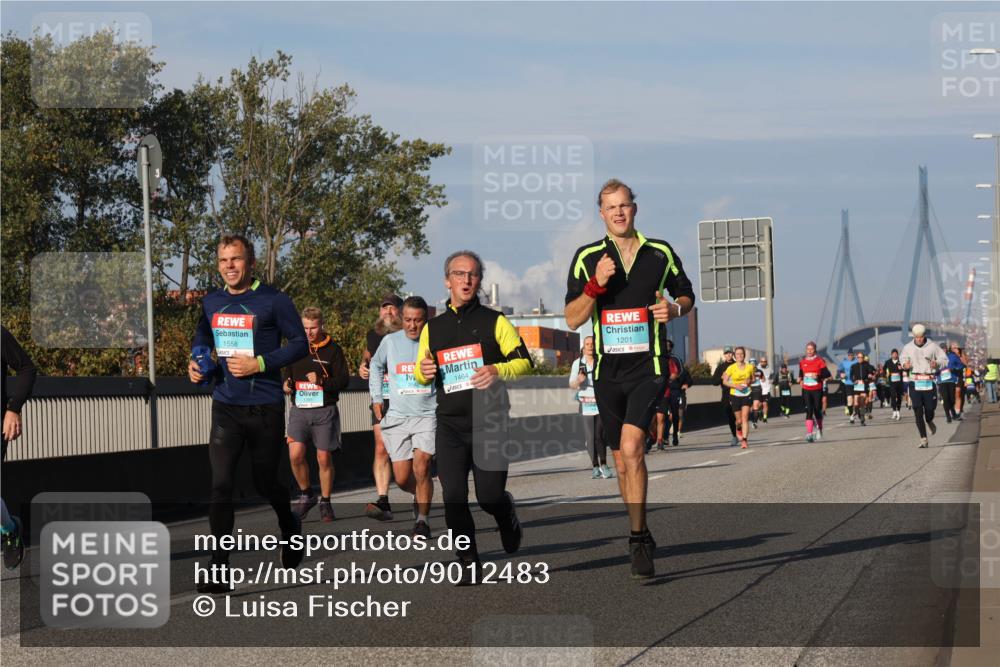 03.10.2025 - Köhlbrandbrückenlauf Luisa Fischer http://msf.ph/oto/9012483 03.10.2025 10:55:32 Position 3 1558, 1464, 1201 meine-sportfotos.de