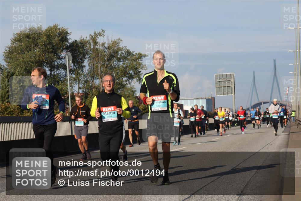 03.10.2025 - Köhlbrandbrückenlauf Luisa Fischer http://msf.ph/oto/9012494 03.10.2025 10:55:33 Position 3 1464, 1201 meine-sportfotos.de