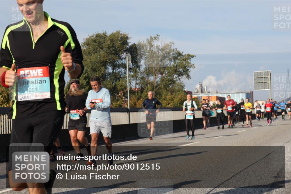 03.10.2025 - Köhlbrandbrückenlauf Luisa Fischer http://msf.ph/oto/9012515 03.10.2025 10:55:35 Position 3 1201, 1419 meine-sportfotos.de
