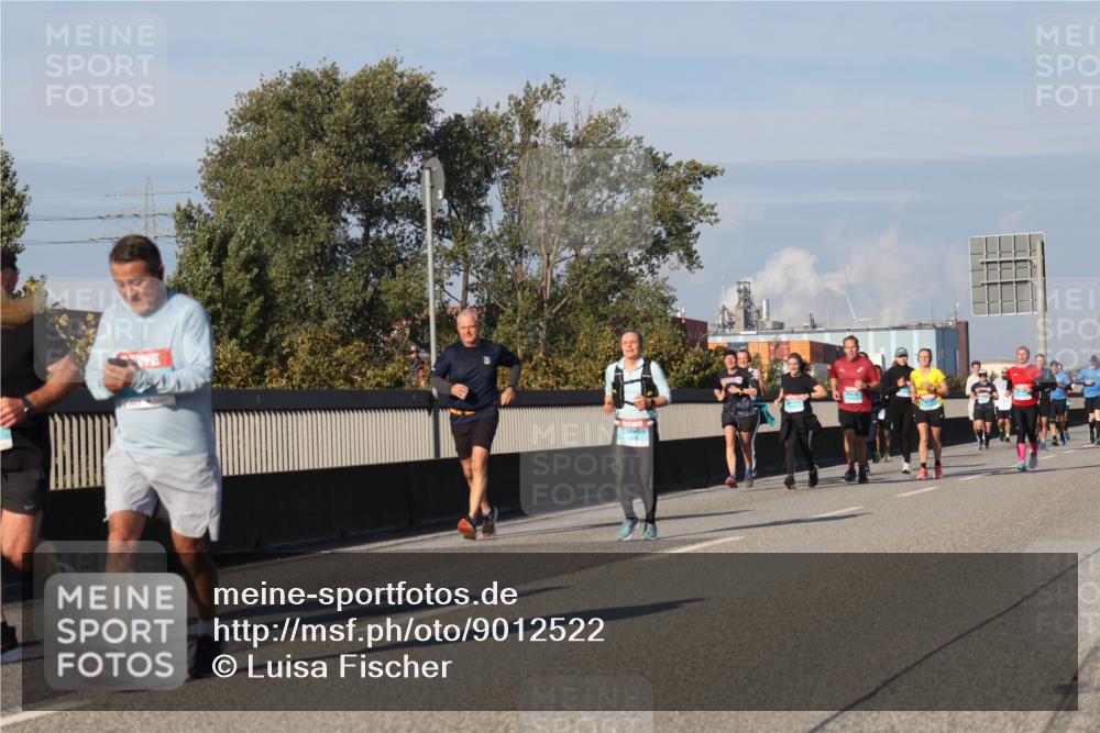 03.10.2025 - Köhlbrandbrückenlauf Luisa Fischer http://msf.ph/oto/9012522 03.10.2025 10:55:36 Position 3  meine-sportfotos.de