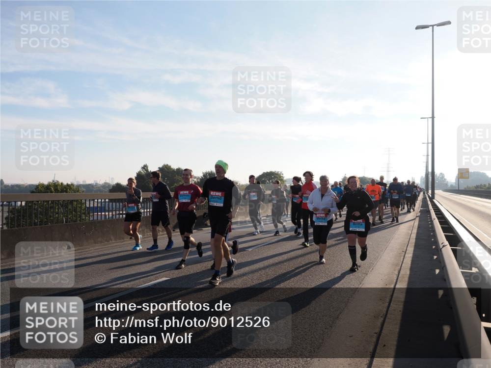 03.10.2025 - Köhlbrandbrückenlauf Fabian Wolf http://msf.ph/oto/9012526 03.10.2025 09:23:20 Position 3  meine-sportfotos.de