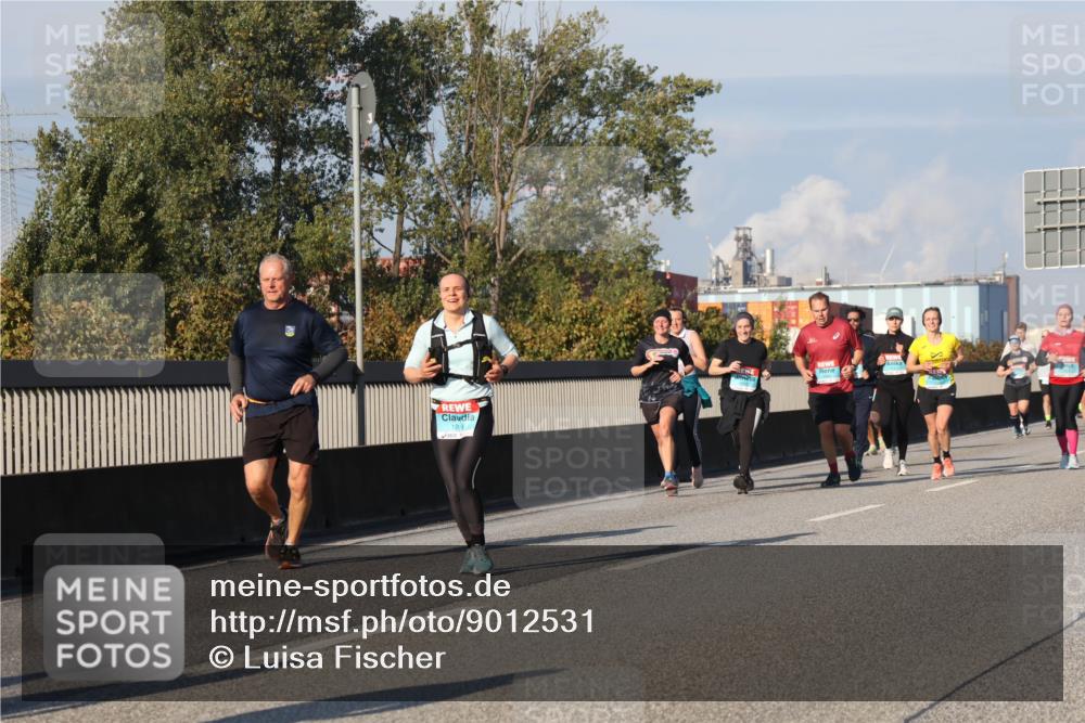 03.10.2025 - Köhlbrandbrückenlauf Luisa Fischer http://msf.ph/oto/9012531 03.10.2025 10:55:37 Position 3 1919 meine-sportfotos.de