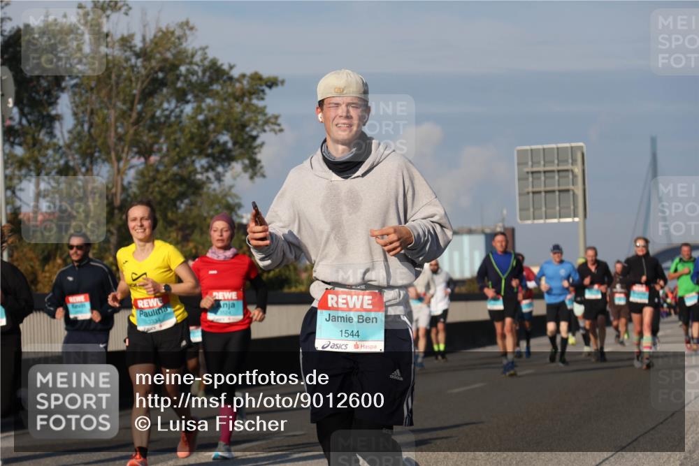 03.10.2025 - Köhlbrandbrückenlauf Luisa Fischer http://msf.ph/oto/9012600 03.10.2025 10:55:43 Position 3 3334, 1544 meine-sportfotos.de