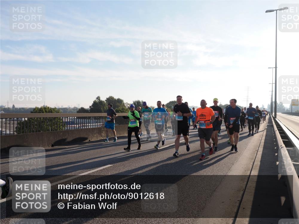 03.10.2025 - Köhlbrandbrückenlauf Fabian Wolf http://msf.ph/oto/9012618 03.10.2025 09:23:23 Position 3  meine-sportfotos.de