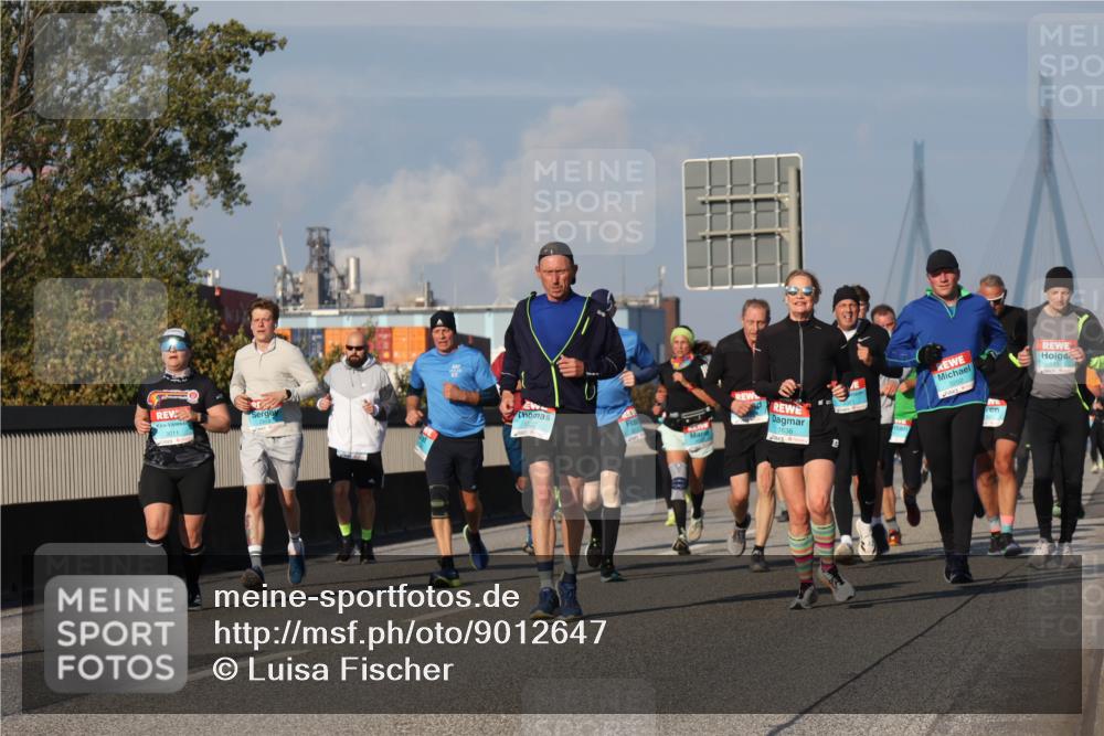 03.10.2025 - Köhlbrandbrückenlauf Luisa Fischer http://msf.ph/oto/9012647 03.10.2025 10:55:47 Position 3 1307, 1636, 3202 meine-sportfotos.de