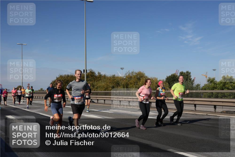 03.10.2025 - Köhlbrandbrückenlauf Julia Fischer http://msf.ph/oto/9012664 03.10.2025 13:03:48 Position 3  meine-sportfotos.de