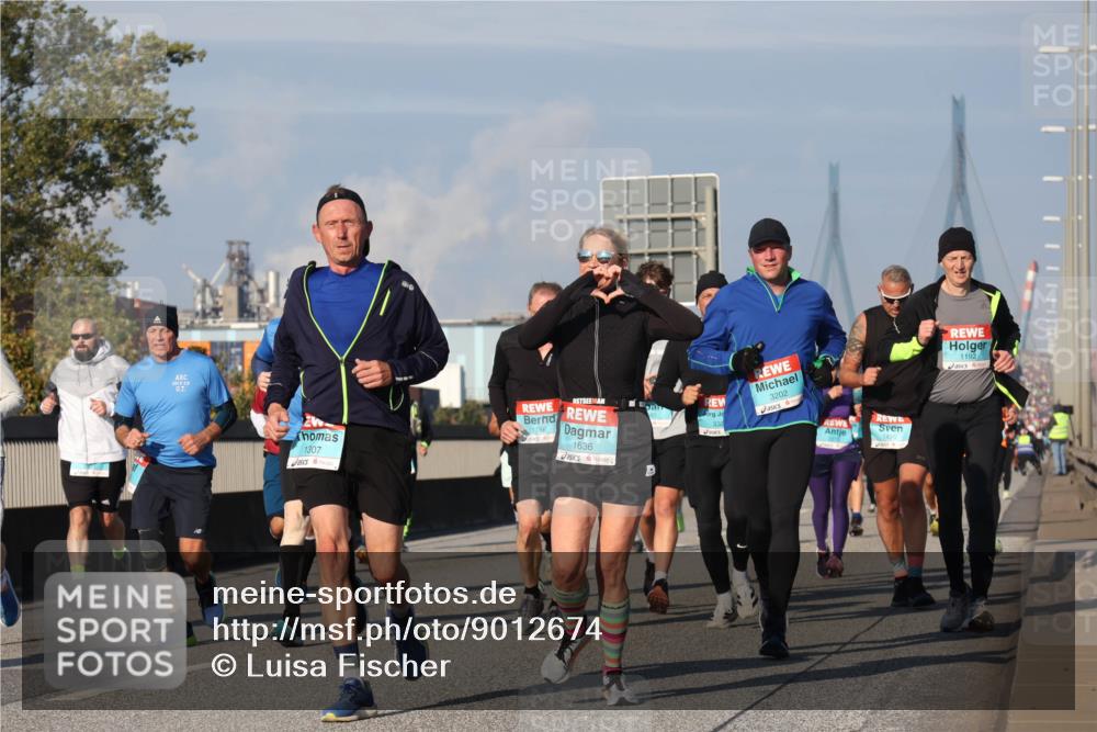 03.10.2025 - Köhlbrandbrückenlauf Luisa Fischer http://msf.ph/oto/9012674 03.10.2025 10:55:49 Position 3 2015, 20, 1307, 1786, 1636, 332, 3202, 1435, 1192 meine-sportfotos.de