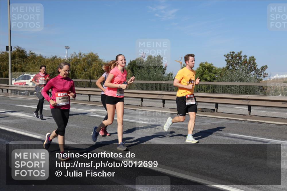 03.10.2025 - Köhlbrandbrückenlauf Julia Fischer http://msf.ph/oto/9012699 03.10.2025 13:03:57 Position 3 4363, 6710 meine-sportfotos.de