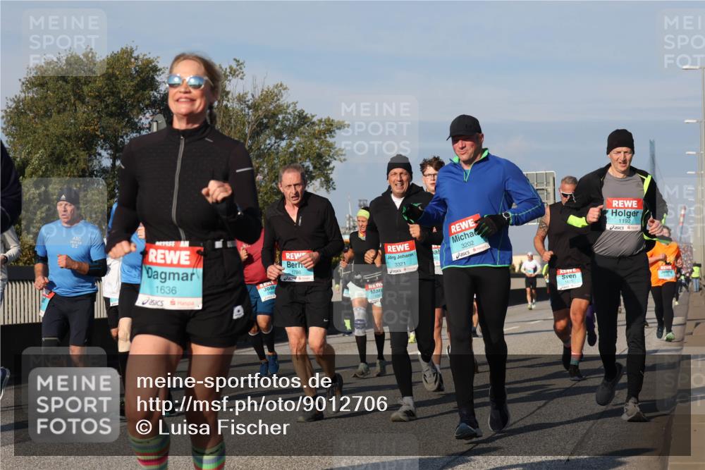03.10.2025 - Köhlbrandbrückenlauf Luisa Fischer http://msf.ph/oto/9012706 03.10.2025 10:55:52 Position 3 2015, 20, 1636, 1786, 3321, 3202, 1435, 1192 meine-sportfotos.de