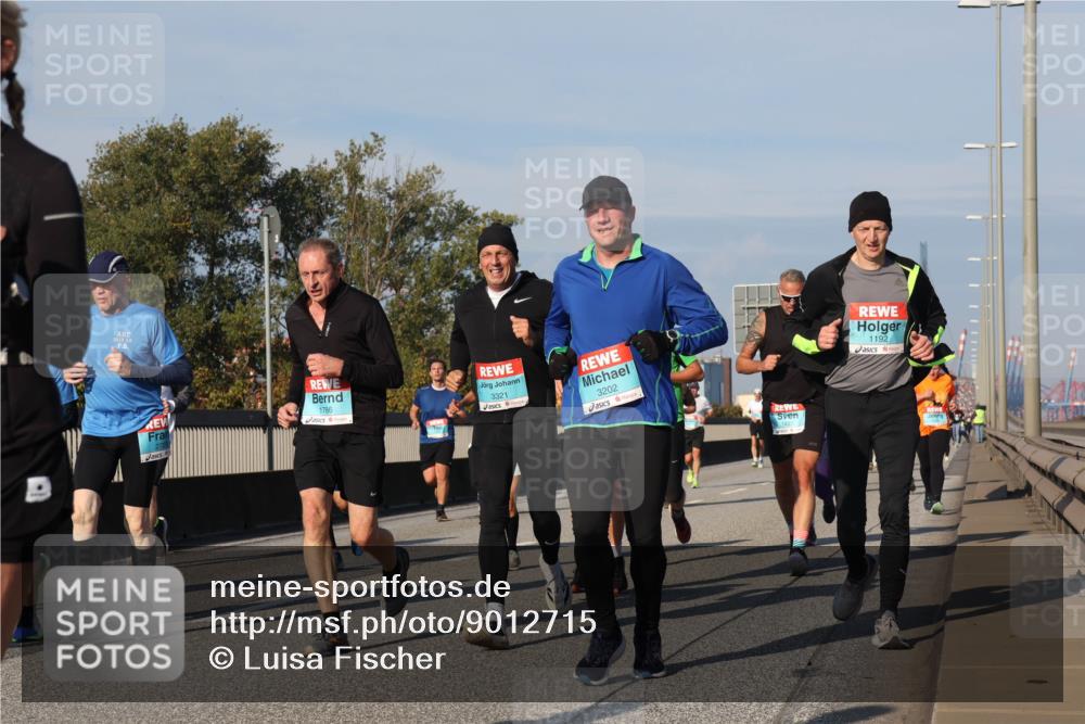 03.10.2025 - Köhlbrandbrückenlauf Luisa Fischer http://msf.ph/oto/9012715 03.10.2025 10:55:53 Position 3 2015, 20, 1786, 3321, 3202, 1435, 1192 meine-sportfotos.de