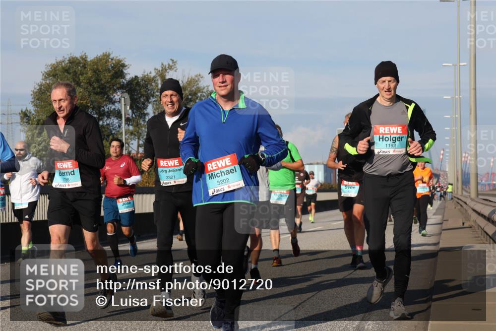03.10.2025 - Köhlbrandbrückenlauf Luisa Fischer http://msf.ph/oto/9012720 03.10.2025 10:55:54 Position 3 1786, 3321, 3202, 1435, 1192 meine-sportfotos.de