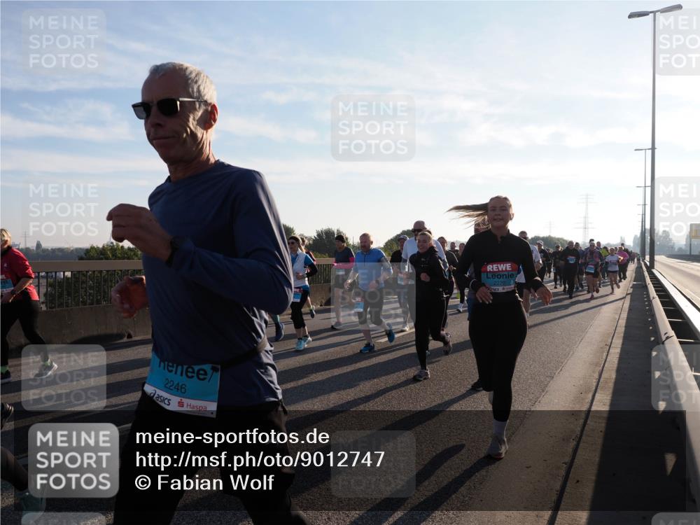 03.10.2025 - Köhlbrandbrückenlauf Fabian Wolf http://msf.ph/oto/9012747 03.10.2025 09:23:28 Position 3 2246, 22704 meine-sportfotos.de
