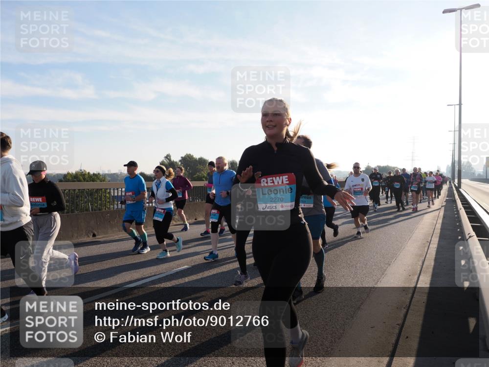 03.10.2025 - Köhlbrandbrückenlauf Fabian Wolf http://msf.ph/oto/9012766 03.10.2025 09:23:28 Position 3 2270, 769 meine-sportfotos.de