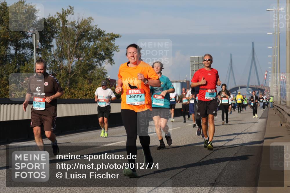 03.10.2025 - Köhlbrandbrückenlauf Luisa Fischer http://msf.ph/oto/9012774 03.10.2025 10:55:59 Position 3 2786, 1350, 3200 meine-sportfotos.de