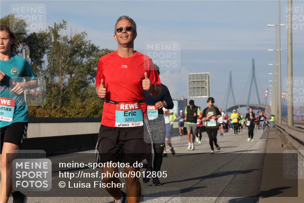 03.10.2025 - Köhlbrandbrückenlauf Luisa Fischer http://msf.ph/oto/9012805 03.10.2025 10:56:02 Position 3 2021, 00, 3201, 605 meine-sportfotos.de