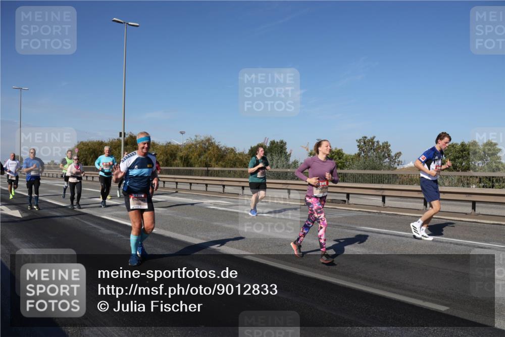 03.10.2025 - Köhlbrandbrückenlauf Julia Fischer http://msf.ph/oto/9012833 03.10.2025 13:04:17 Position 3  meine-sportfotos.de