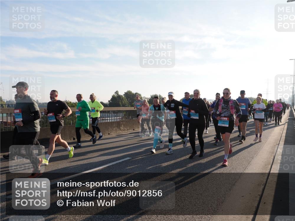 03.10.2025 - Köhlbrandbrückenlauf Fabian Wolf http://msf.ph/oto/9012856 03.10.2025 09:23:33 Position 3  meine-sportfotos.de