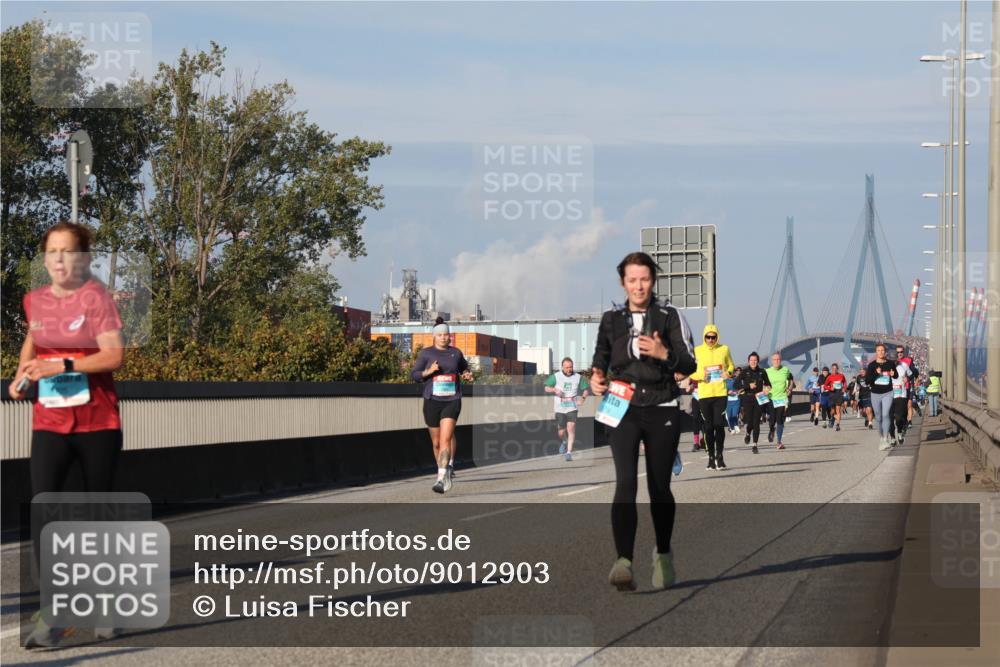 03.10.2025 - Köhlbrandbrückenlauf Luisa Fischer http://msf.ph/oto/9012903 03.10.2025 10:56:10 Position 3  meine-sportfotos.de