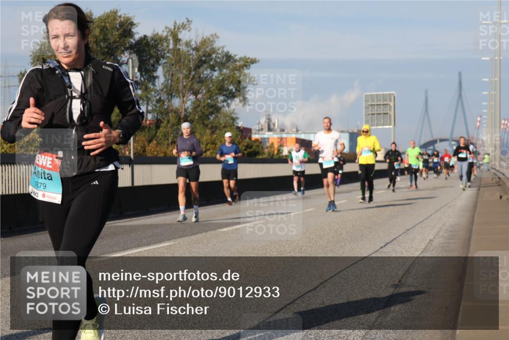 03.10.2025 - Köhlbrandbrückenlauf Luisa Fischer http://msf.ph/oto/9012933 03.10.2025 10:56:13 Position 3 1679 meine-sportfotos.de