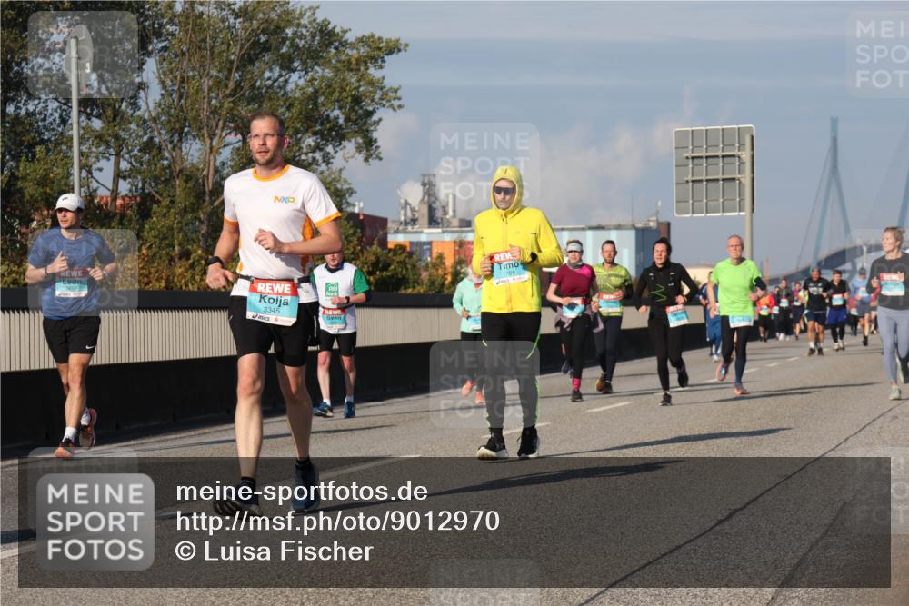 03.10.2025 - Köhlbrandbrückenlauf Luisa Fischer http://msf.ph/oto/9012970 03.10.2025 10:56:17 Position 3 3345, 1701 meine-sportfotos.de