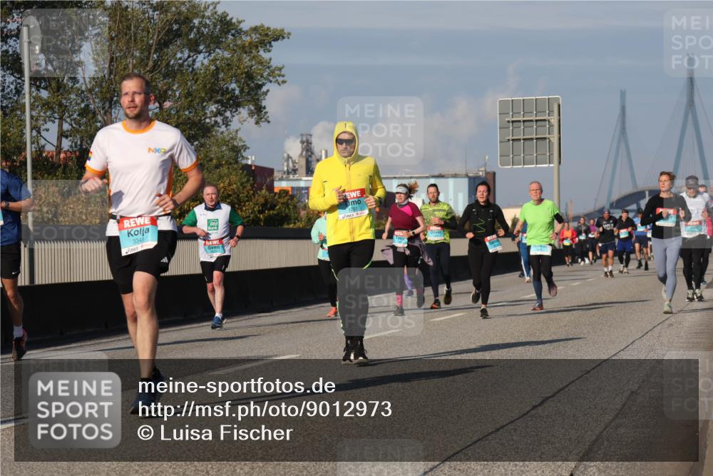 03.10.2025 - Köhlbrandbrückenlauf Luisa Fischer http://msf.ph/oto/9012973 03.10.2025 10:56:17 Position 3 3345, 1701 meine-sportfotos.de