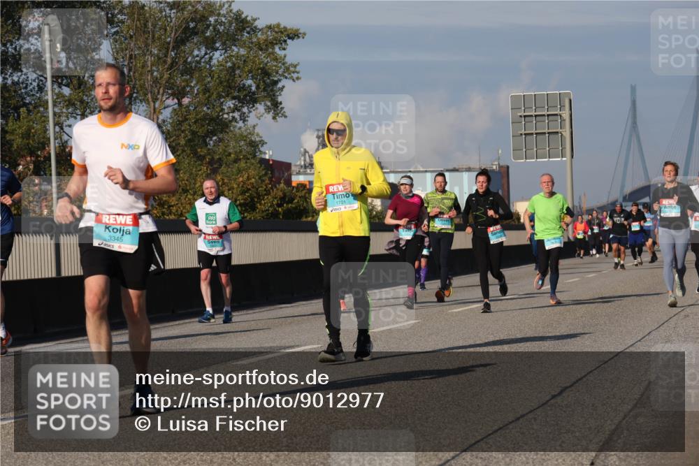 03.10.2025 - Köhlbrandbrückenlauf Luisa Fischer http://msf.ph/oto/9012977 03.10.2025 10:56:17 Position 3 3345, 1701 meine-sportfotos.de