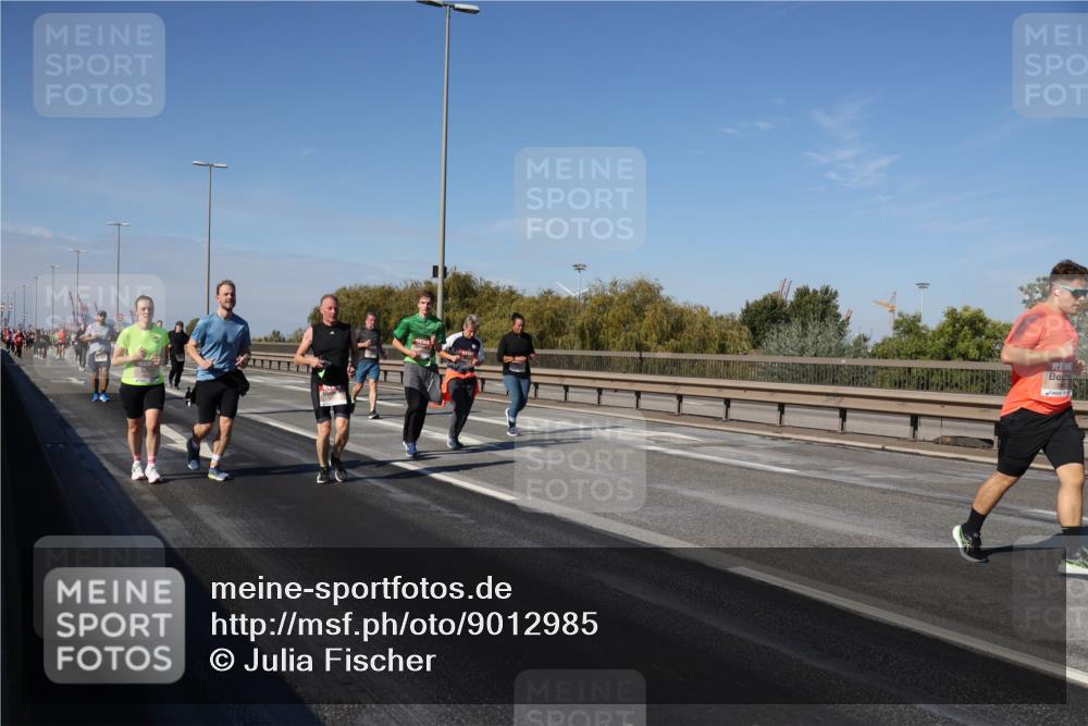 03.10.2025 - Köhlbrandbrückenlauf Julia Fischer http://msf.ph/oto/9012985 03.10.2025 13:04:46 Position 3  meine-sportfotos.de