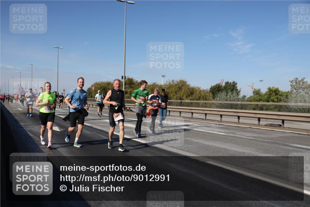 03.10.2025 - Köhlbrandbrückenlauf Julia Fischer http://msf.ph/oto/9012991 03.10.2025 13:04:47 Position 3  meine-sportfotos.de
