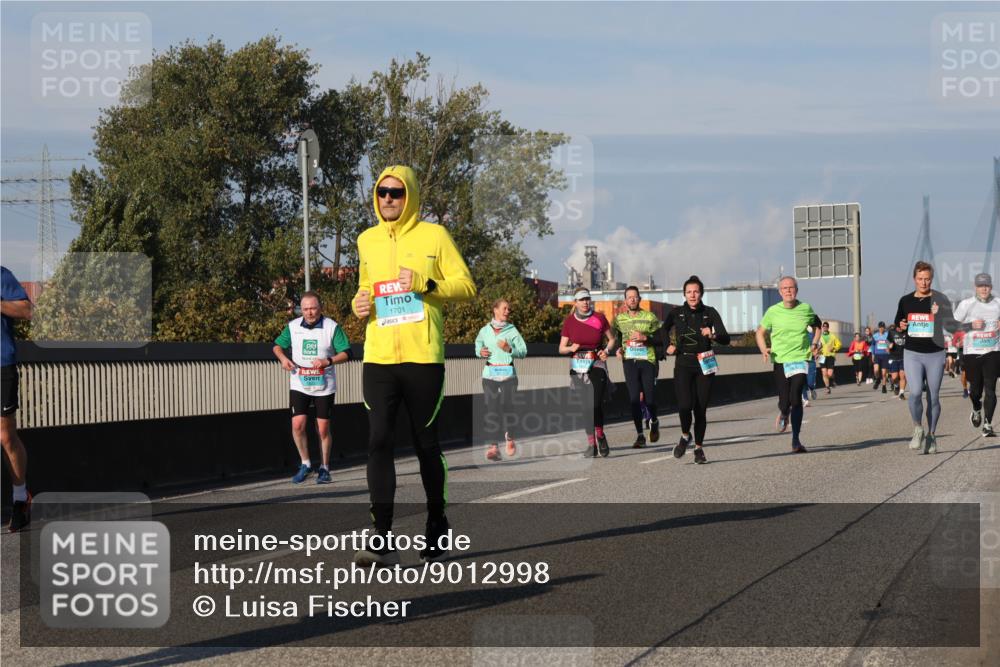 03.10.2025 - Köhlbrandbrückenlauf Luisa Fischer http://msf.ph/oto/9012998 03.10.2025 10:56:19 Position 3 1701 meine-sportfotos.de