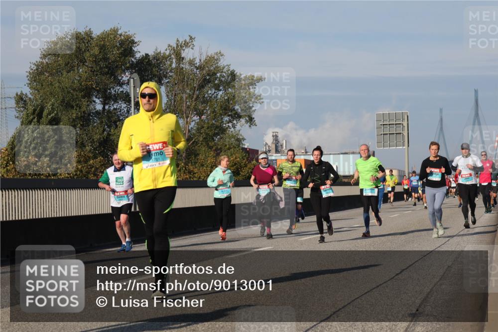 03.10.2025 - Köhlbrandbrückenlauf Luisa Fischer http://msf.ph/oto/9013001 03.10.2025 10:56:20 Position 3 1701 meine-sportfotos.de