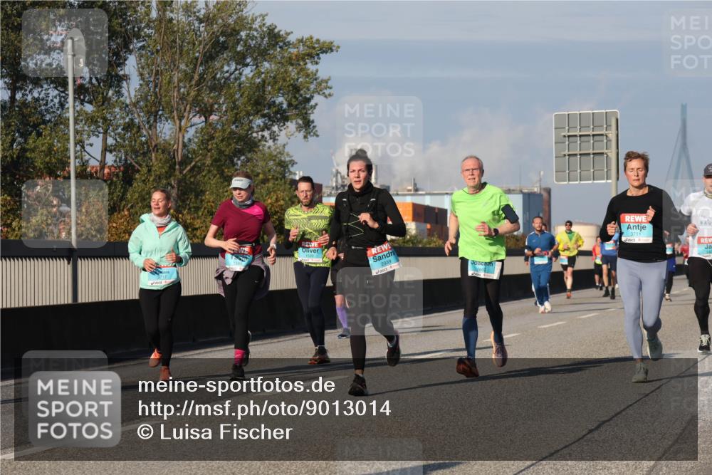 03.10.2025 - Köhlbrandbrückenlauf Luisa Fischer http://msf.ph/oto/9013014 03.10.2025 10:56:21 Position 3 2939, 1802, 3711 meine-sportfotos.de