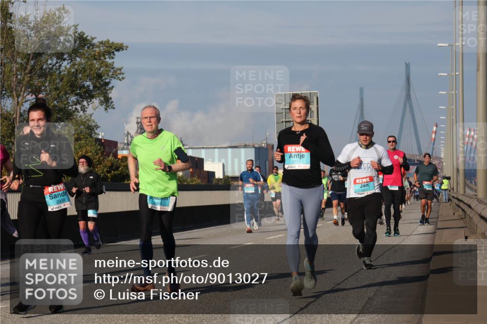 03.10.2025 - Köhlbrandbrückenlauf Luisa Fischer http://msf.ph/oto/9013027 03.10.2025 10:56:22 Position 3 2939, 1802, 3711, 1491 meine-sportfotos.de