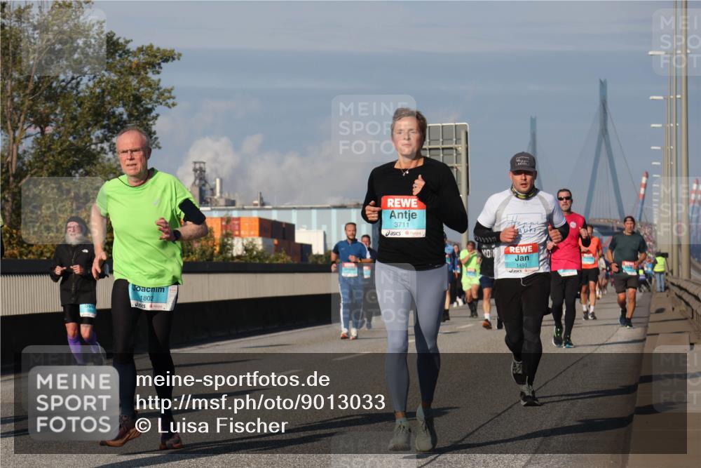 03.10.2025 - Köhlbrandbrückenlauf Luisa Fischer http://msf.ph/oto/9013033 03.10.2025 10:56:23 Position 3 1802, 3711, 1491 meine-sportfotos.de