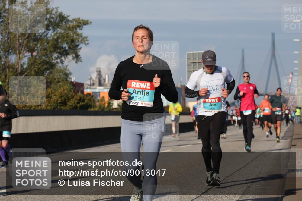 03.10.2025 - Köhlbrandbrückenlauf Luisa Fischer http://msf.ph/oto/9013047 03.10.2025 10:56:24 Position 3 3711, 1491 meine-sportfotos.de